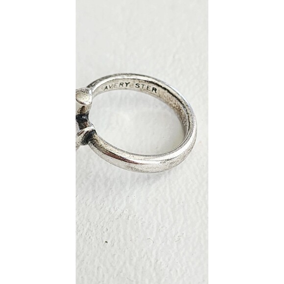 James Avery Retired 925 Sterling Silver St.Teresa Cross Ring Size 3.75 - Picture 5 of 7